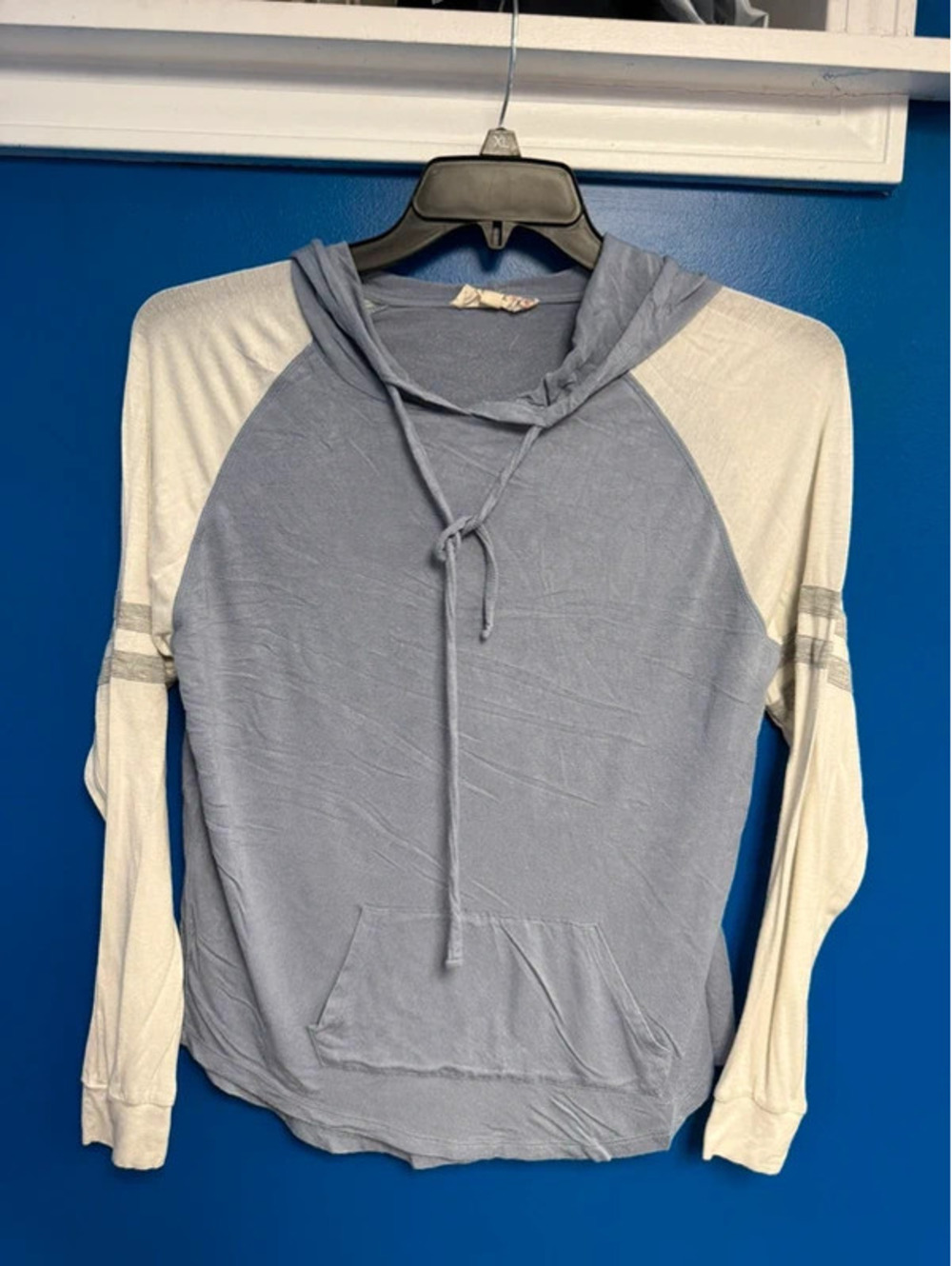 Pink Republic Raglan Hooded Long Sleeve Top Blue Cream XS